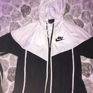 Nike windbreaker
